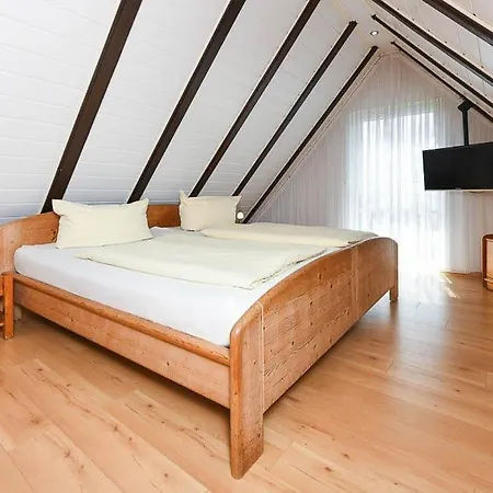 Linda * بينسيرسيال